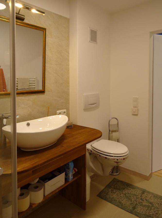Homely Apartment In The Center With Garden View กมุนเดน ภายนอก รูปภาพ